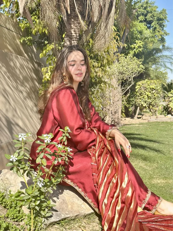3-Piece Pure Sheesha Silk Suit - Maroon - Image 3